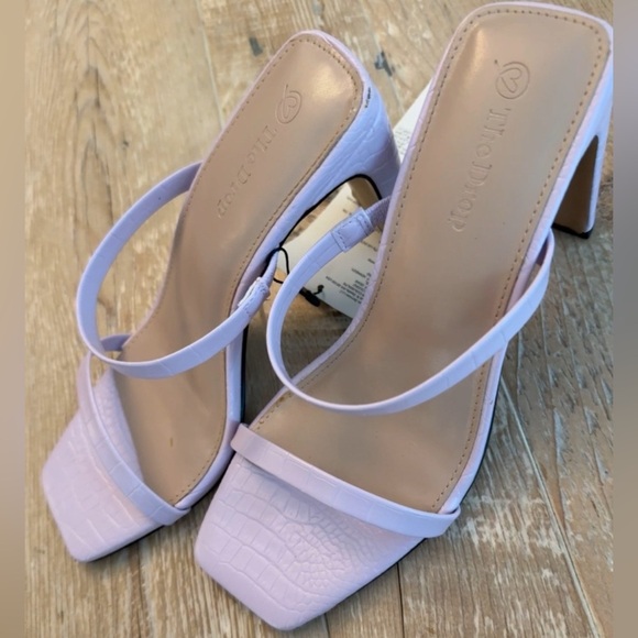 The Drop Avery Lilac Faux Reptile Leather Square Toe Heeled Sandals NWT 6.5 - Picture 6 of 6